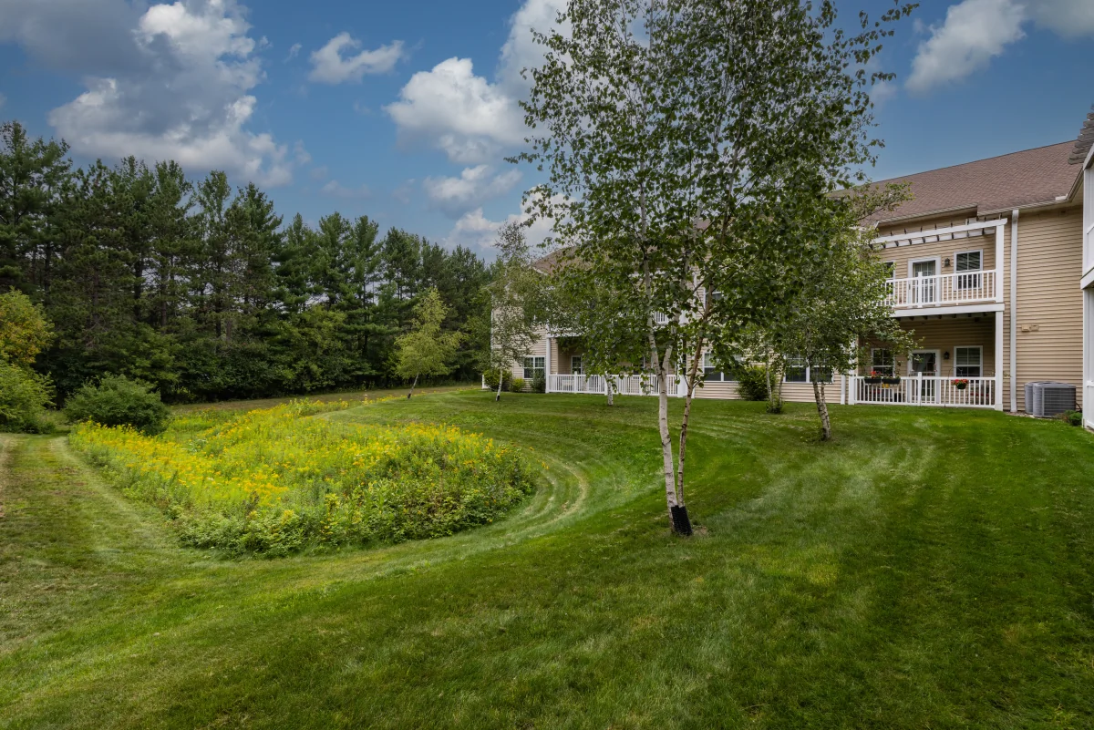 https://www.jaybirdseniorliving11.net/wp-content/uploads/2023/12/Milestone_Senior_Living_Rhinelander_45_1200.webp